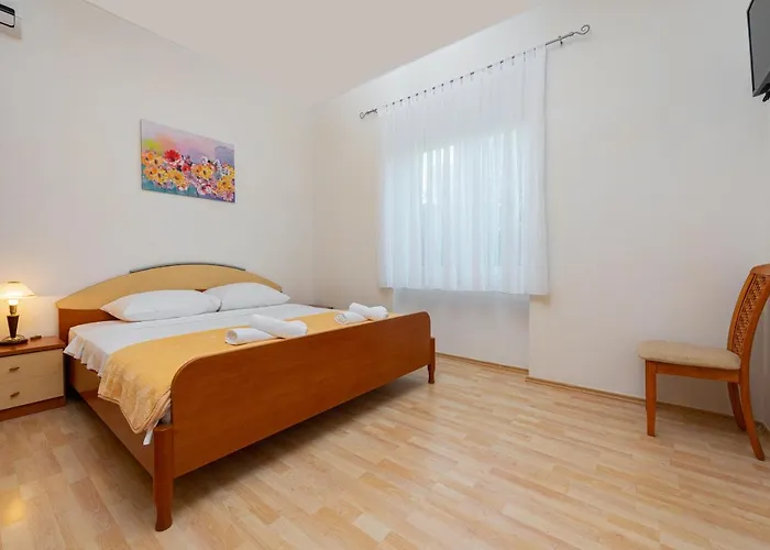 Дом отдыха Rosales *